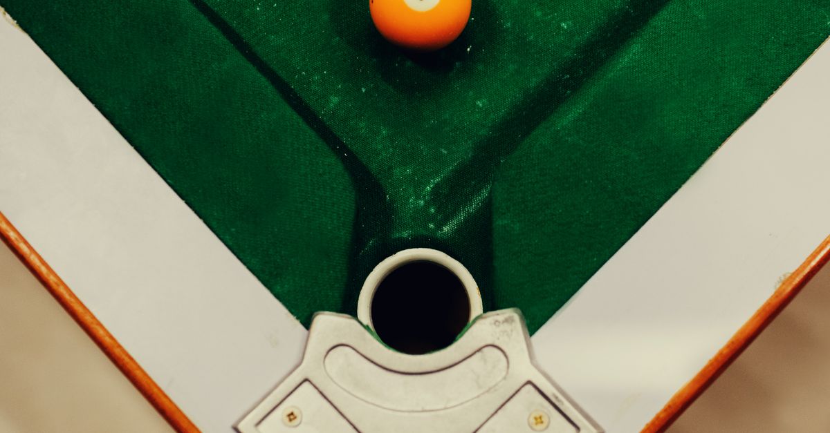 ball maze game