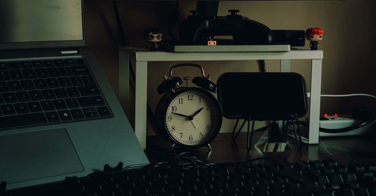 how to make an alarm clock from scratch