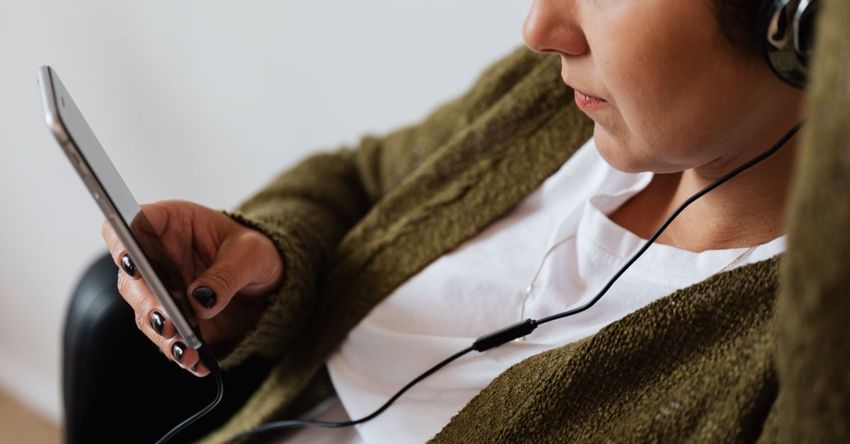 convert audio to text free