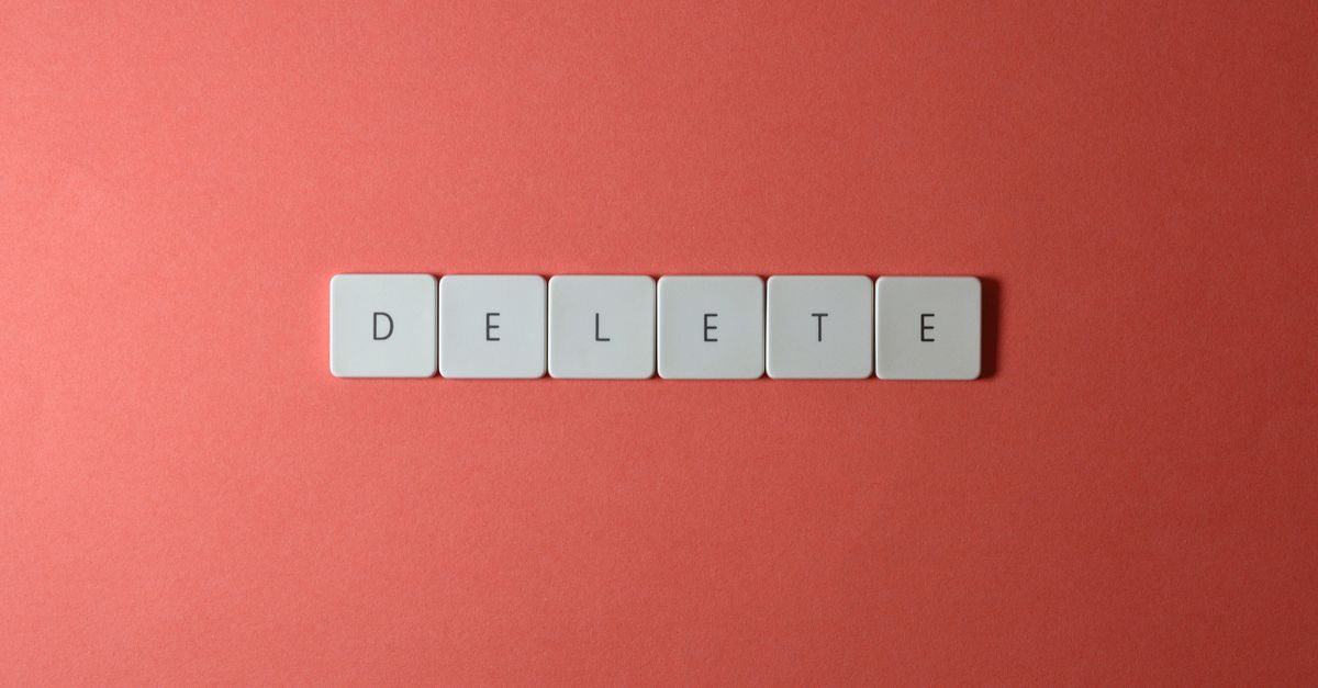 delete blank lines online