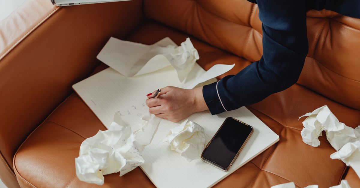 digital vs paper trail making