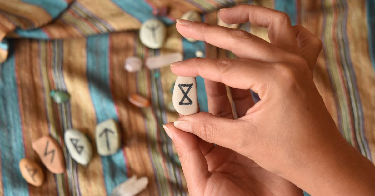 does elder futhark contain 24 runes when i use rune elder futhark rune meanings