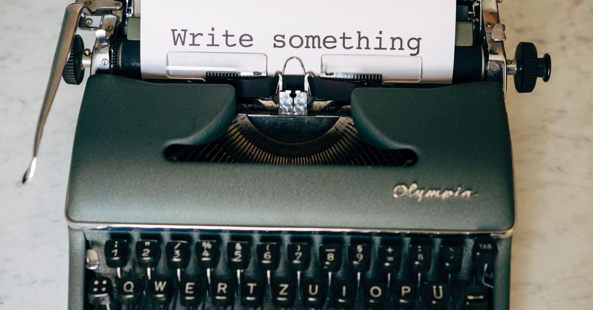 how to format text messages in a screenplay