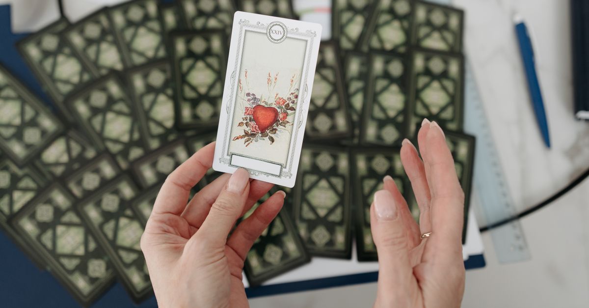 tarot reading online free yes or no
