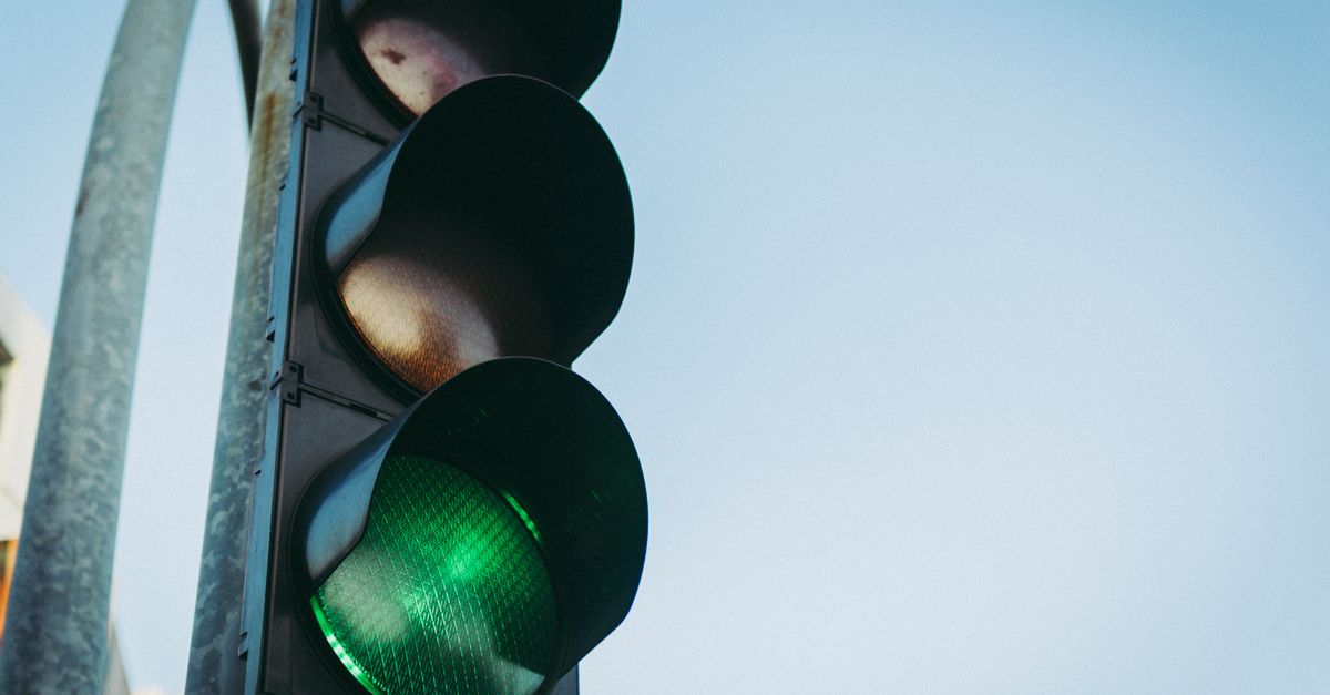 go no go vs stop signal task