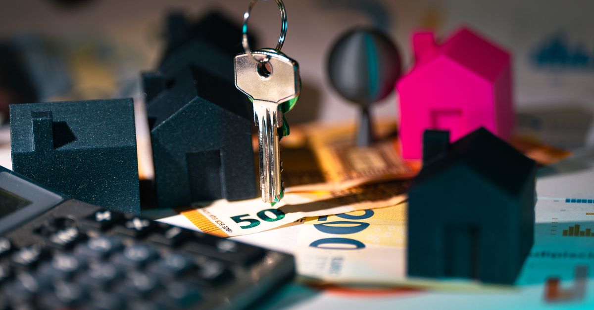 does home affordability calculator by income include property taxes insurance and pmi