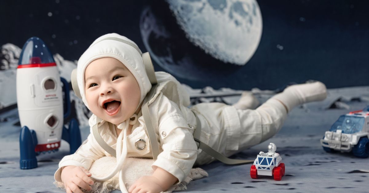 how does a moon sign show up in childhood