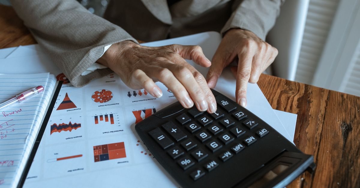 how to calculate exponential growth