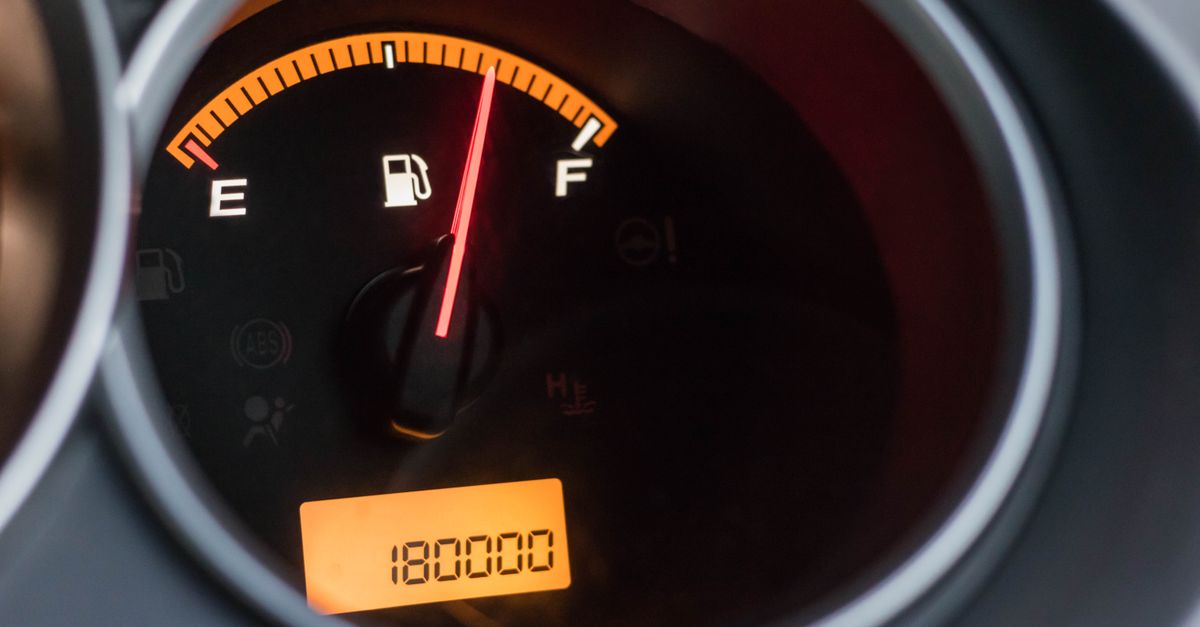 how to calculate gas mileage cost for a trip