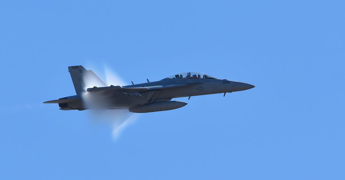 how to calculate speed of sound at different altitudes