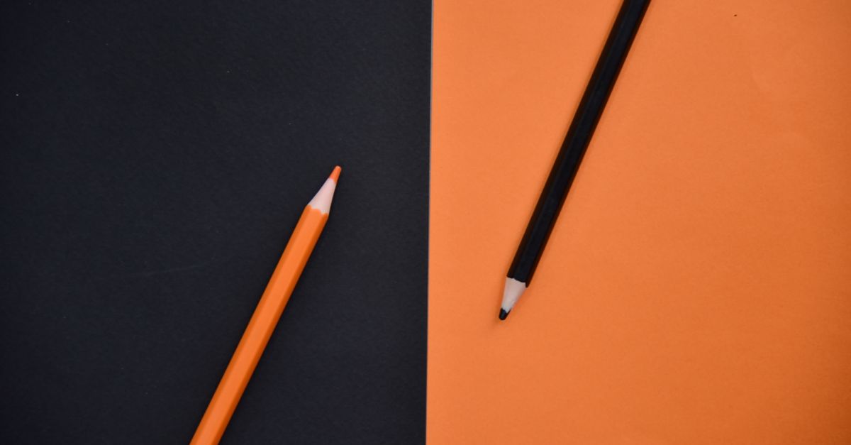 how to check color contrast