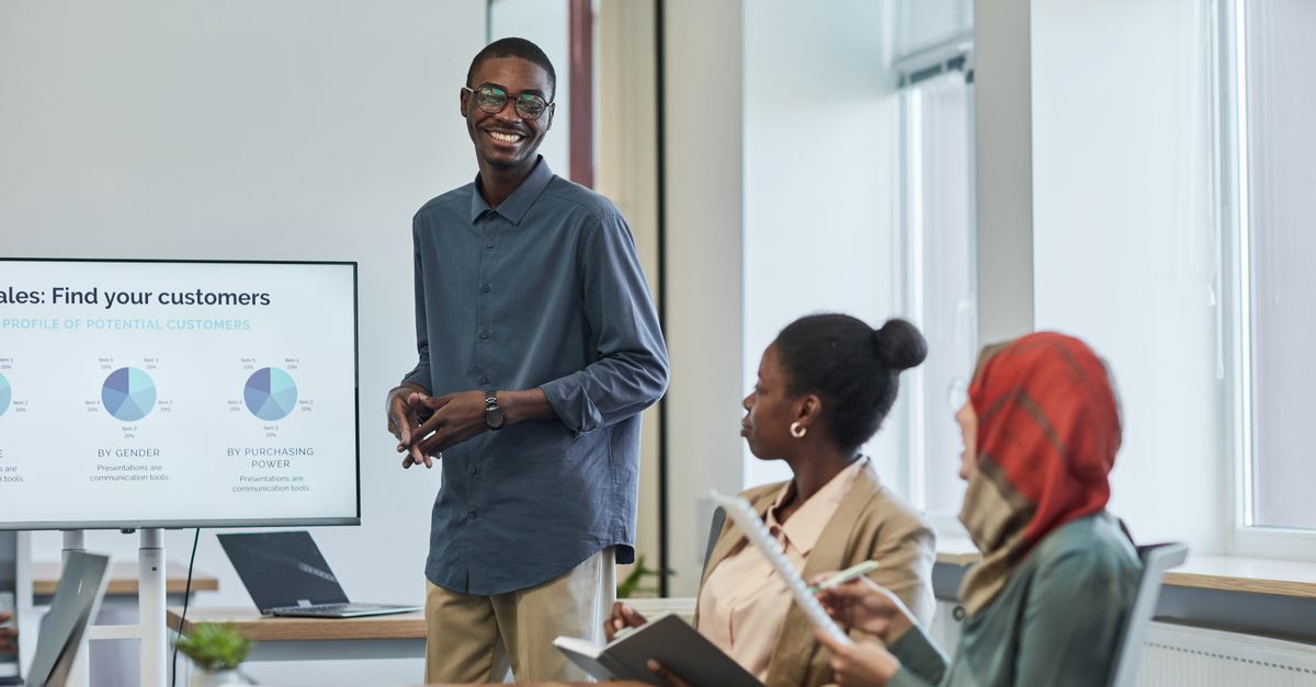 how to convert powerpoint to canva