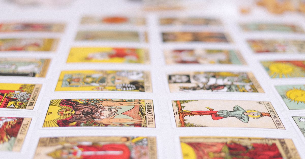how to do tarot card reading on yourself