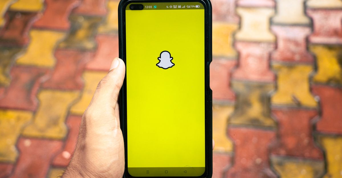 how to do reverse sound on snapchat