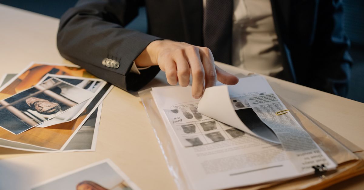 how to extract images from a pdf document