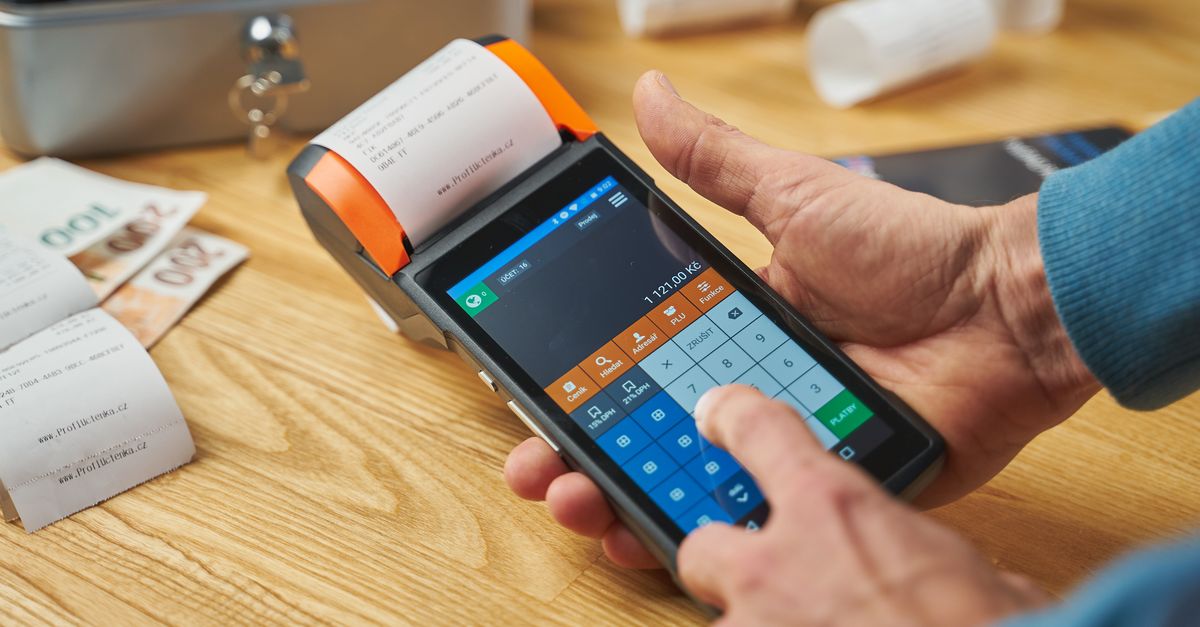 how to generate invoice for small business