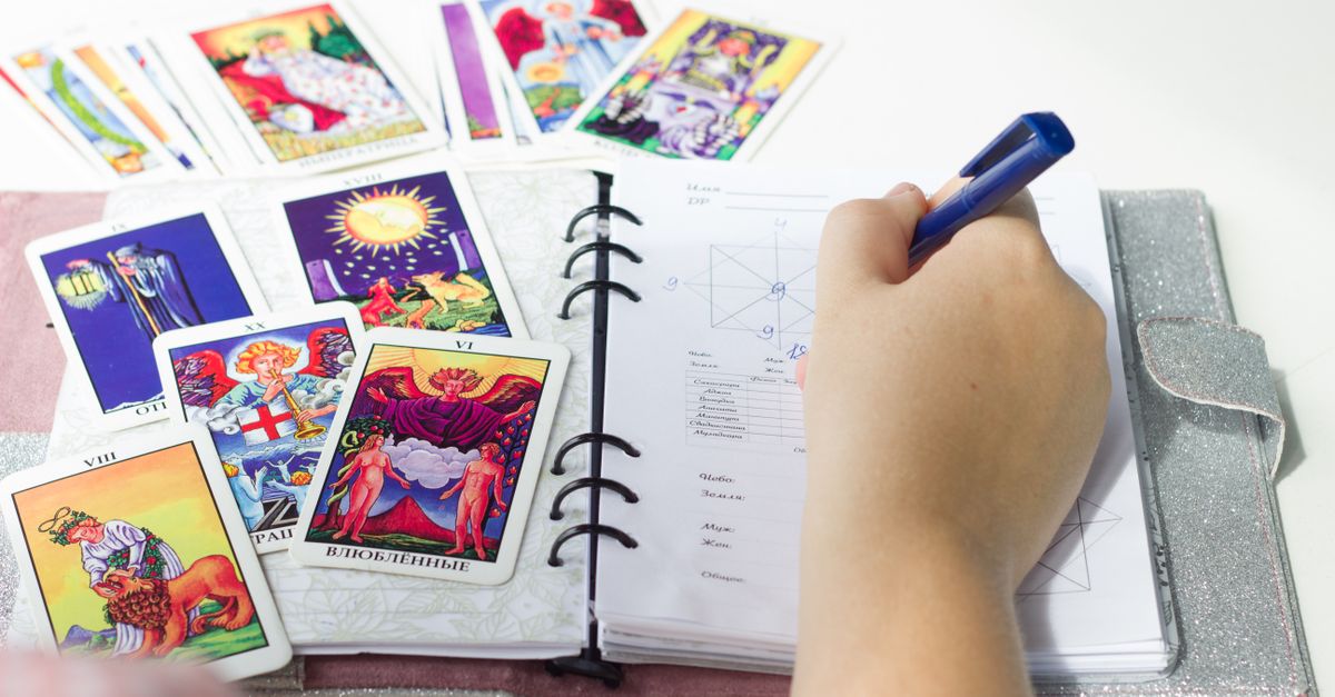 how to learn tarot card reading