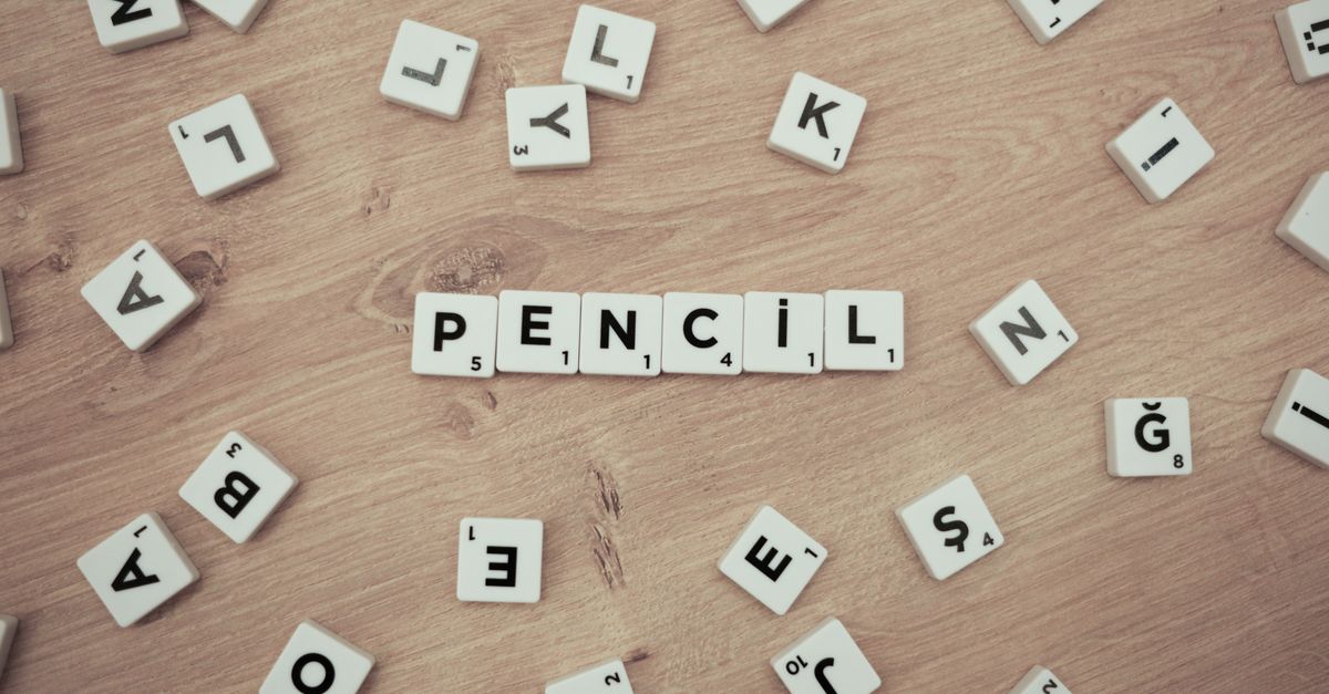 how to play scramble words