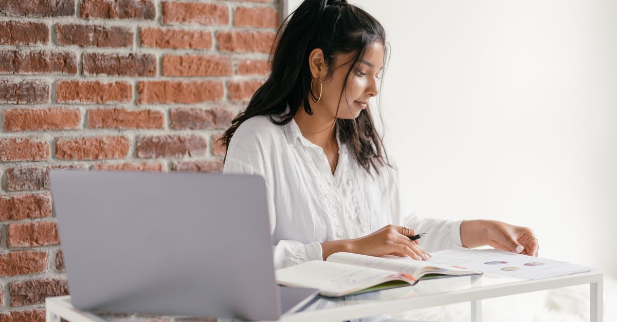 how to separate excel sheets into different workbooks