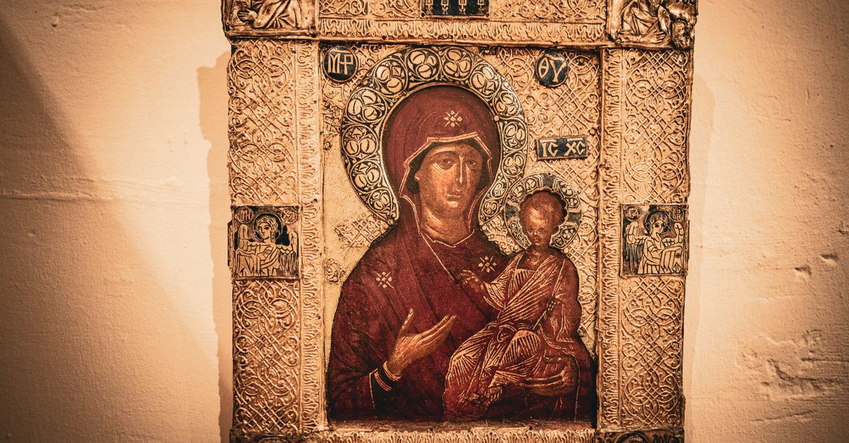 icon too large