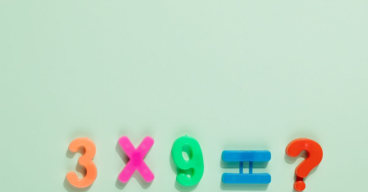 insert operators equation puzzle