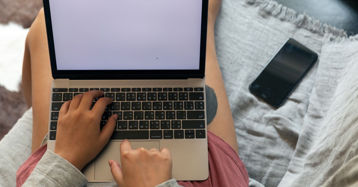 is kaomoji copy and paste safe to use online