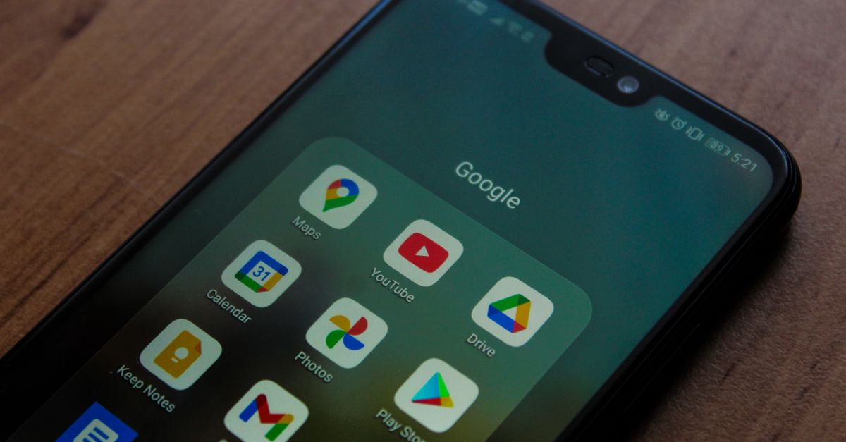 keep screen on android