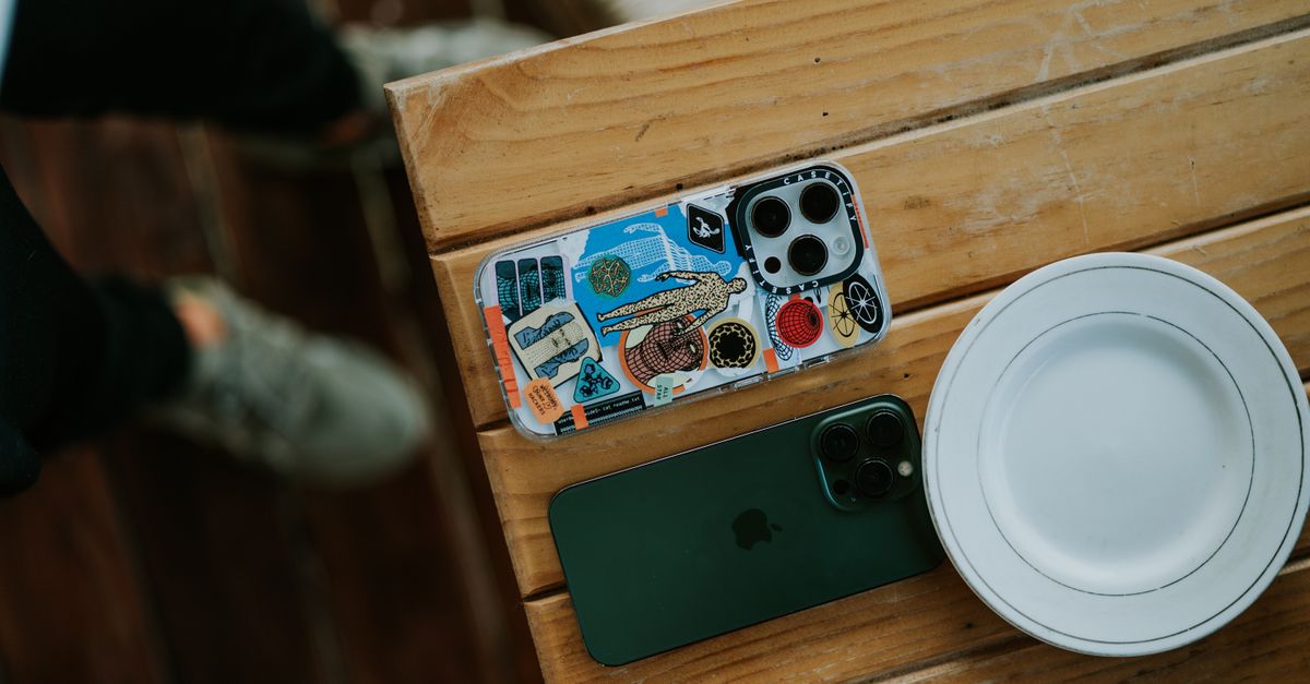 how to make gif stickers on iphone