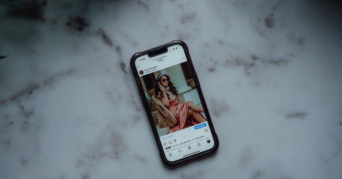resize video for instagram post