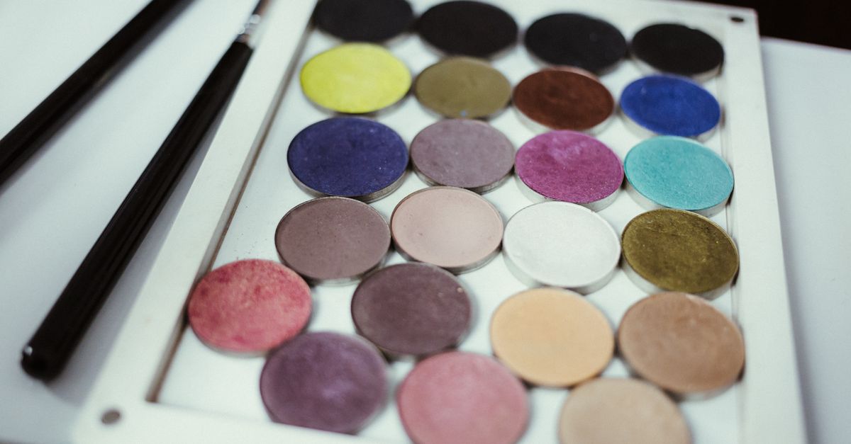 color difference calculator palette ideas